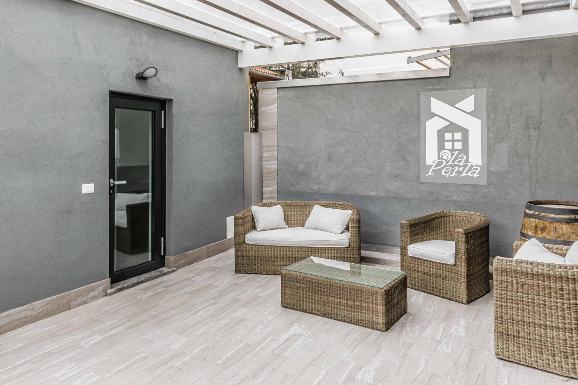 La Perla Rooms Saronno Dış mekan fotoğraf